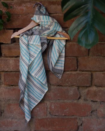 handloom square scraf