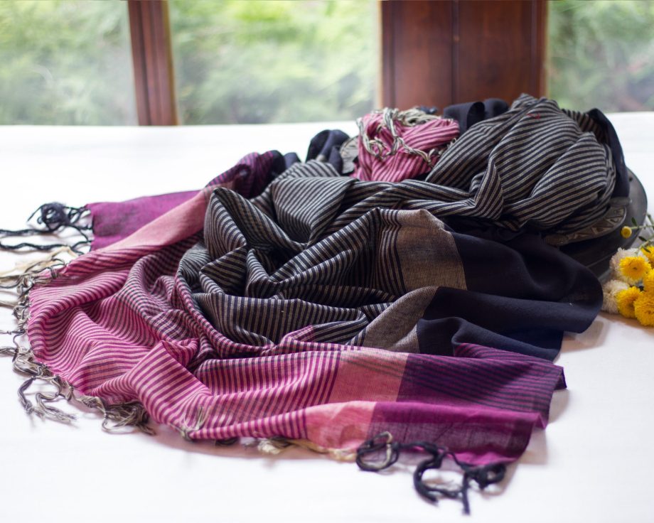 handloom black cotton dupatta