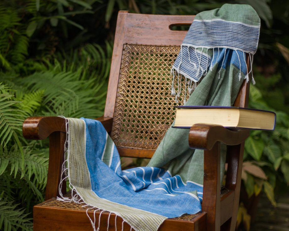 blue green cotton handloom dopatta handwoven in Uttar Pradesh