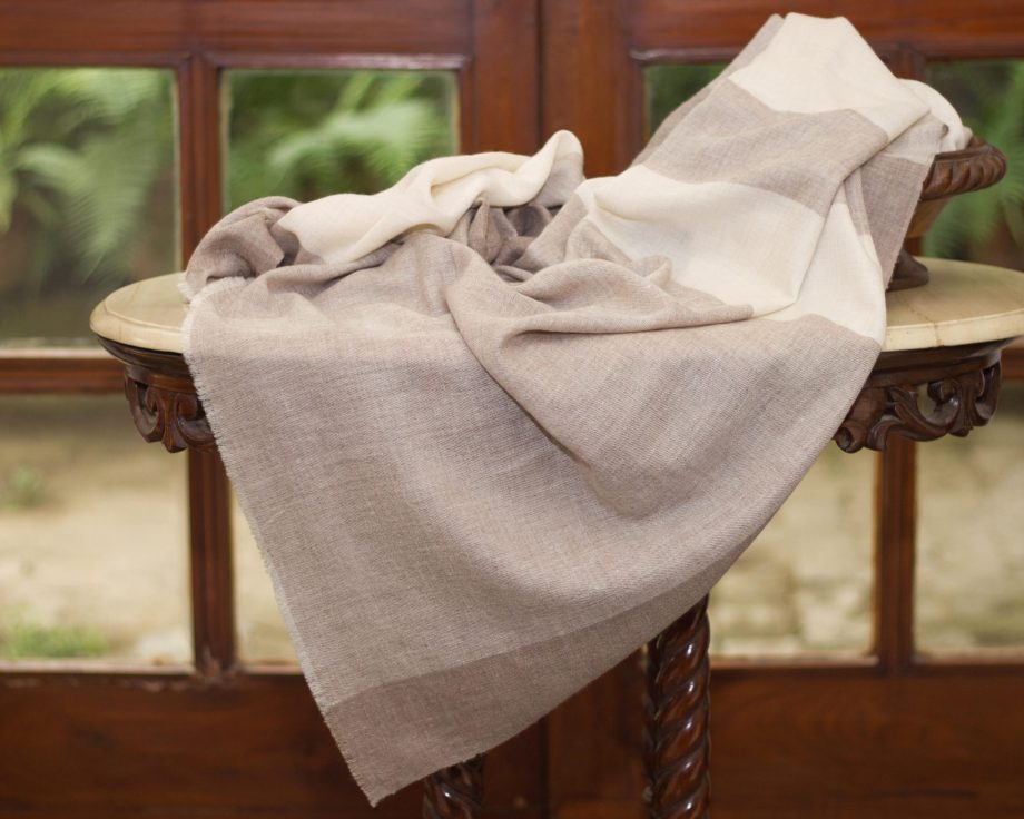 GI certified pure pashmina cashmere shawl from kashmir india handspun handwoven