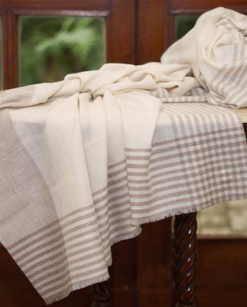 GI certified pure pashmina cashmere shawl from kashmir india handspun handwoven