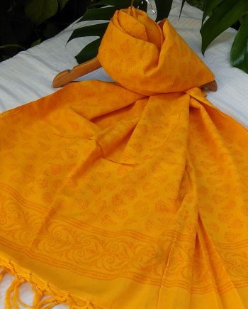 Handloom cotton saree, sari handmade natural white handwoven in India