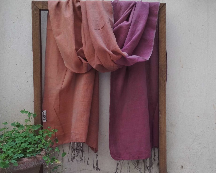 Handloom cotton scarf handmade in India