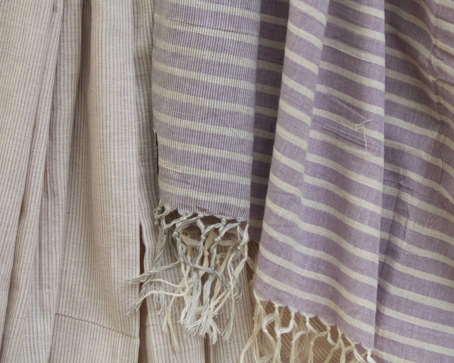 Handloom cotton and silk saree. sari handmade with natural silk and handwoven in India.