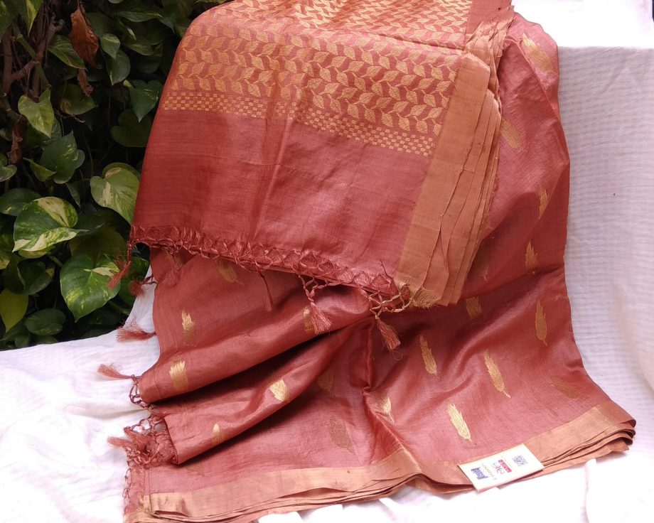 Handloom cotton saree, sari handmade natural white handwoven in India