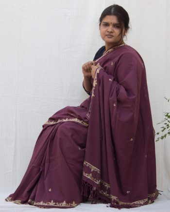 Handloom cotton and silk saree. sari handmade with natural silk and handwoven in India.