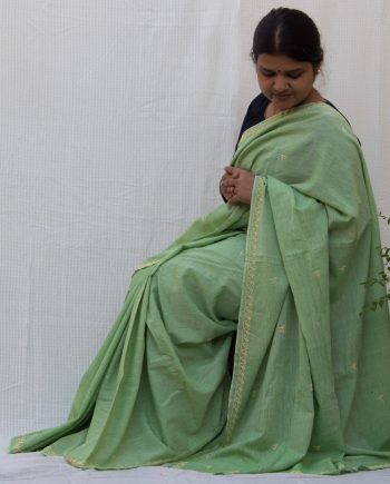 Handloom cotton and silk saree. sari handmade with natural silk and handwoven in India.