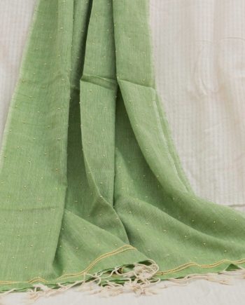Handloom cotton and silk saree. sari handmade with natural silk and handwoven in India.
